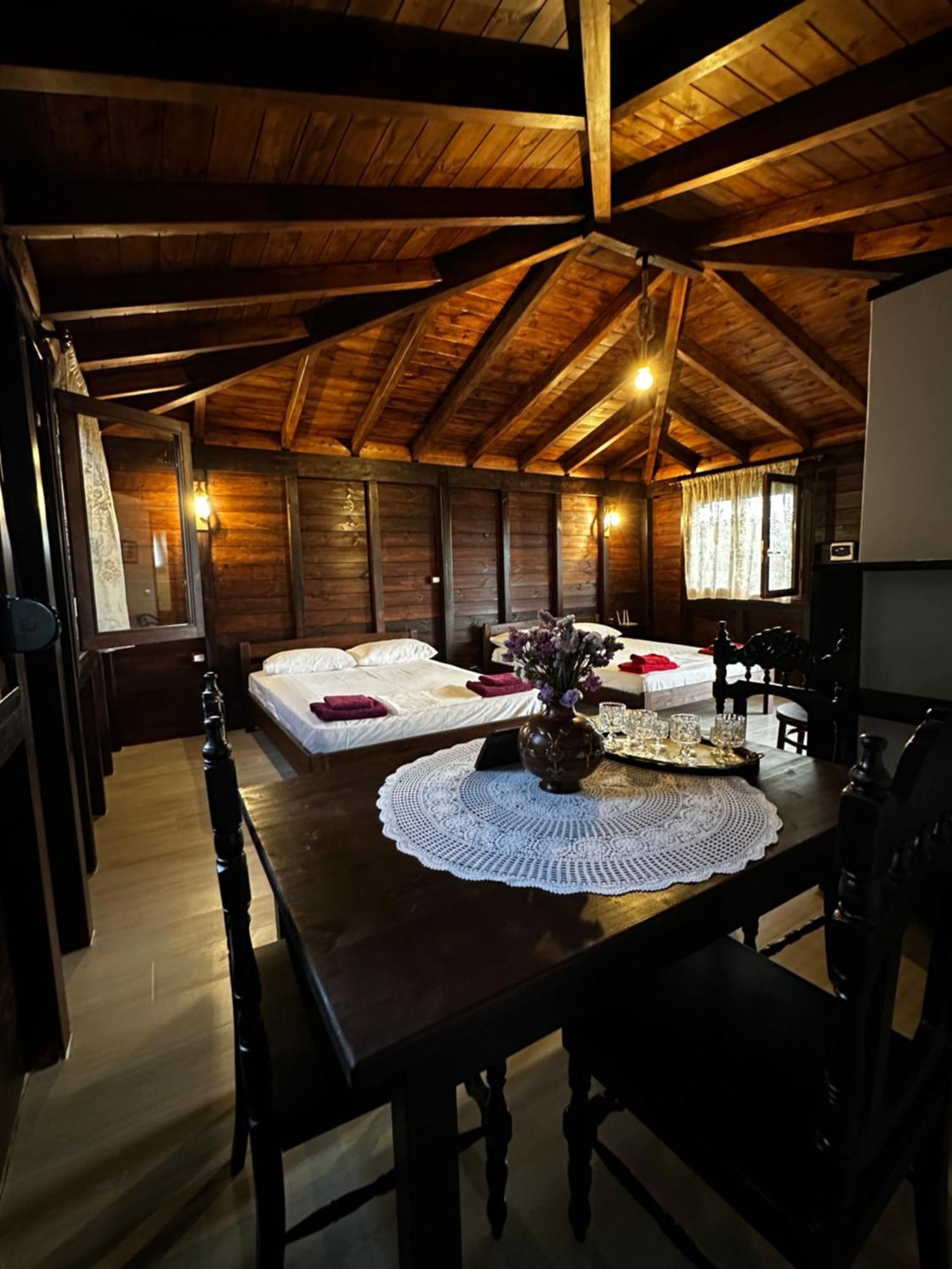 Guest House Gorani Berat Ngoại thất bức ảnh
